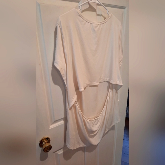 Athleta Blouse Womans 3X Cream Colored Open Back Short Sleeve Classic Casual - Picture 8 of 13